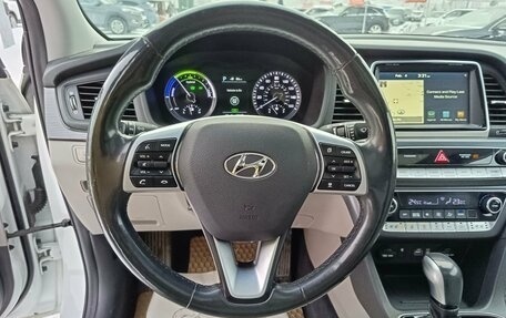 Hyundai Sonata VII, 2018 год, 1 900 000 рублей, 20 фотография