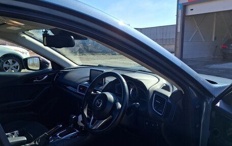 Mazda Axela, 2016 год, 1 150 000 рублей, 13 фотография