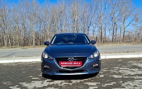 Mazda Axela, 2016 год, 1 150 000 рублей, 2 фотография