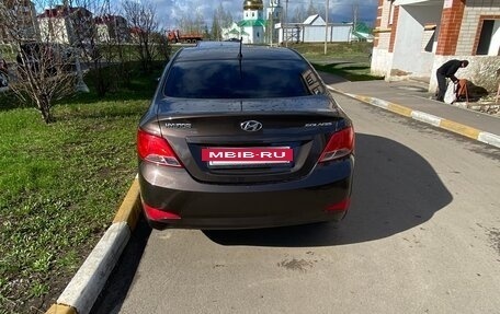 Hyundai Solaris II рестайлинг, 2015 год, 1 100 000 рублей, 4 фотография