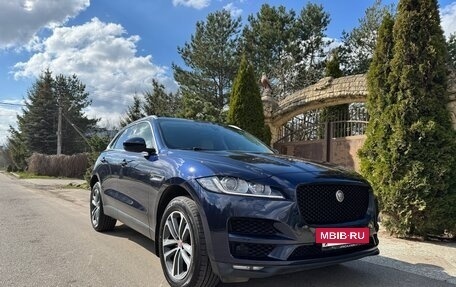 Jaguar F-Pace, 2017 год, 2 230 000 рублей, 3 фотография