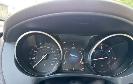 Jaguar F-Pace, 2017 год, 2 230 000 рублей, 7 фотография