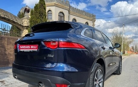 Jaguar F-Pace, 2017 год, 2 230 000 рублей, 25 фотография