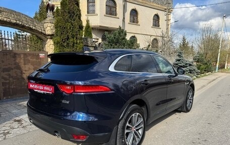 Jaguar F-Pace, 2017 год, 2 230 000 рублей, 32 фотография