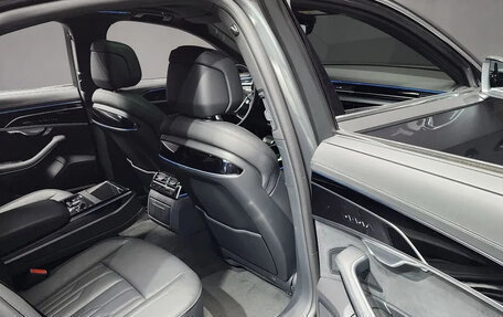 Audi A8, 2023 год, 9 113 005 рублей, 14 фотография