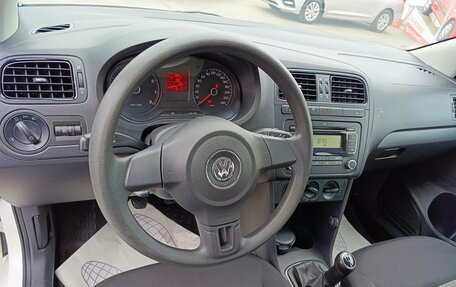 Volkswagen Polo VI (EU Market), 2011 год, 649 995 рублей, 15 фотография