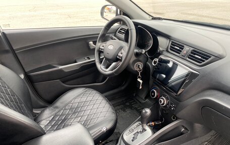 KIA Rio III рестайлинг, 2012 год, 1 100 000 рублей, 26 фотография