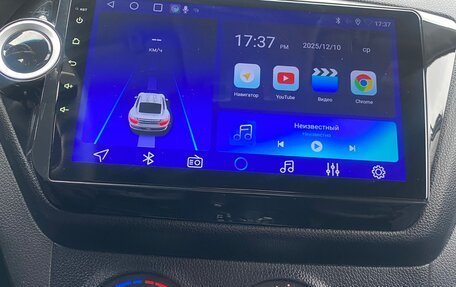 KIA Rio III рестайлинг, 2012 год, 1 100 000 рублей, 38 фотография