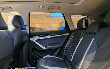 Geely Atlas, 2024 год, 2 826 000 рублей, 12 фотография