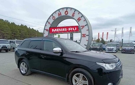 Mitsubishi Outlander III рестайлинг 3, 2012 год, 1 575 000 рублей, 1 фотография