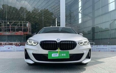 BMW 1 серия, 2022 год, 1 710 000 рублей, 3 фотография