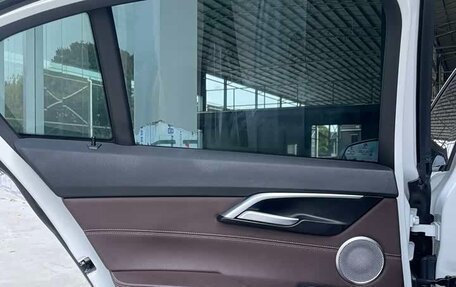 BMW 1 серия, 2022 год, 1 710 000 рублей, 12 фотография