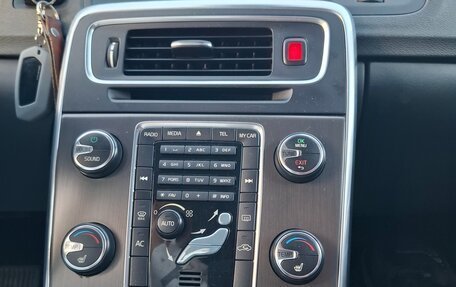 Volvo S60 III, 2011 год, 950 000 рублей, 3 фотография