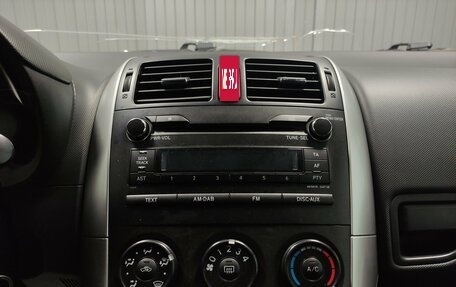 Toyota Auris II, 2010 год, 650 000 рублей, 11 фотография