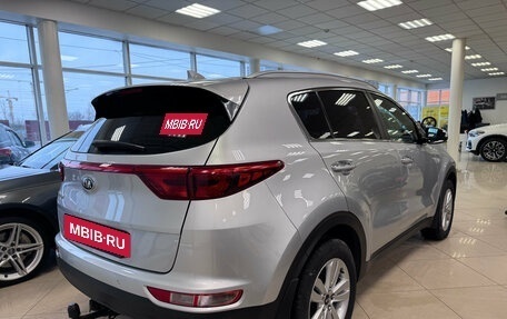 KIA Sportage IV рестайлинг, 2017 год, 2 050 000 рублей, 3 фотография