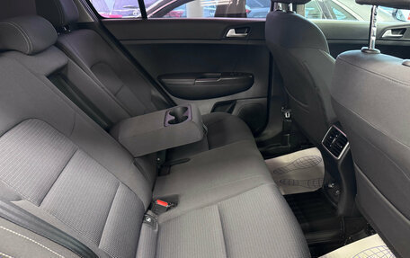 KIA Sportage IV рестайлинг, 2017 год, 2 050 000 рублей, 11 фотография