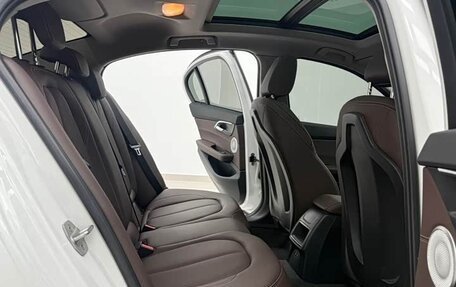 BMW 1 серия, 2022 год, 1 630 000 рублей, 9 фотография