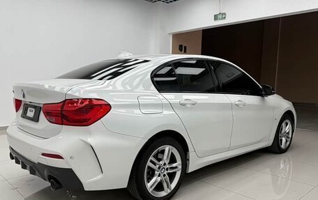 BMW 1 серия, 2022 год, 1 630 000 рублей, 5 фотография