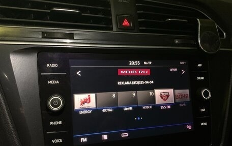 Volkswagen Tiguan II, 2018 год, 1 630 000 рублей, 17 фотография