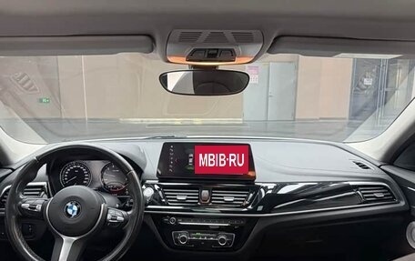 BMW 1 серия, 2022 год, 1 630 000 рублей, 13 фотография