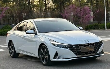 Hyundai Elantra, 2023 год, 1 420 000 рублей, 1 фотография