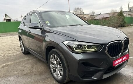 BMW X1, 2021 год, 2 700 000 рублей, 2 фотография