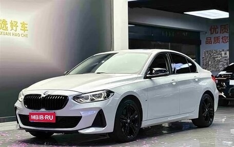 BMW 1 серия, 2022 год, 1 780 000 рублей, 1 фотография