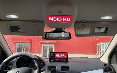 Renault Fluence I, 2012 год, 850 000 рублей, 2 фотография