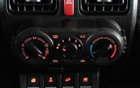 Suzuki Jimny, 2020 год, 3 499 000 рублей, 21 фотография