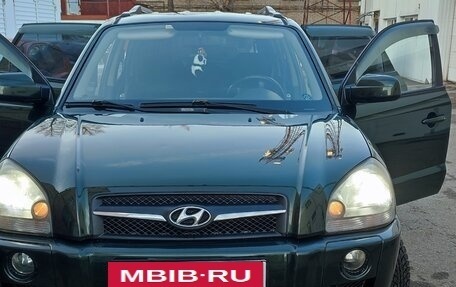 Hyundai Tucson III, 2008 год, 800 000 рублей, 35 фотография