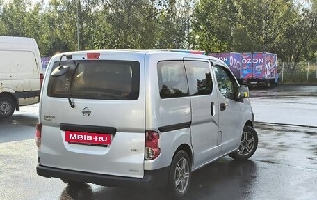 Nissan NV200, 2010 год, 980 000 рублей, 2 фотография