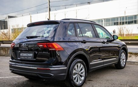 Volkswagen Tiguan II, 2021 год, 2 698 000 рублей, 7 фотография