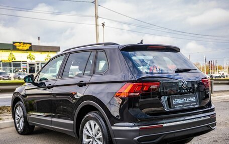 Volkswagen Tiguan II, 2021 год, 2 698 000 рублей, 5 фотография