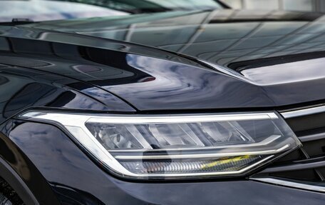 Volkswagen Tiguan II, 2021 год, 2 698 000 рублей, 11 фотография