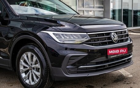 Volkswagen Tiguan II, 2021 год, 2 698 000 рублей, 10 фотография