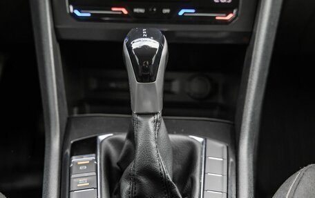 Volkswagen Tiguan II, 2021 год, 2 698 000 рублей, 24 фотография