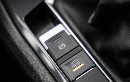 Volkswagen Tiguan II, 2021 год, 2 698 000 рублей, 26 фотография