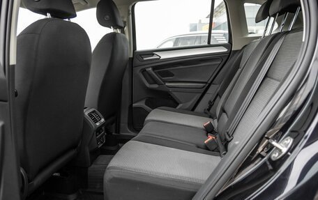 Volkswagen Tiguan II, 2021 год, 2 698 000 рублей, 33 фотография