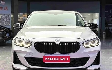BMW 1 серия, 2022 год, 1 780 000 рублей, 2 фотография