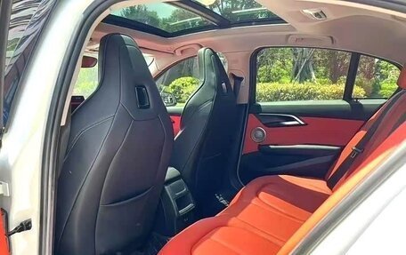 BMW 1 серия, 2022 год, 1 800 000 рублей, 7 фотография