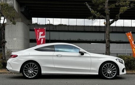 Mercedes-Benz C-Класс, 2017 год, 1 740 000 рублей, 4 фотография