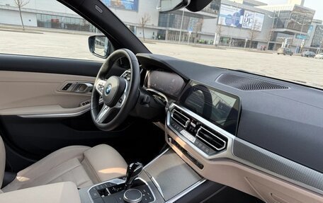 BMW 3 серия, 2023 год, 3 186 000 рублей, 11 фотография