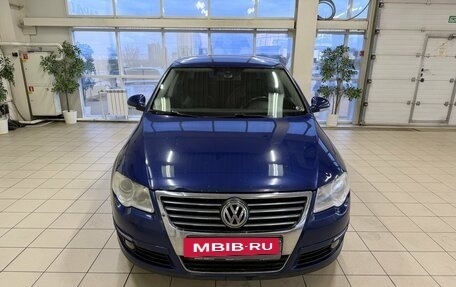 Volkswagen Passat B6, 2008 год, 635 000 рублей, 3 фотография