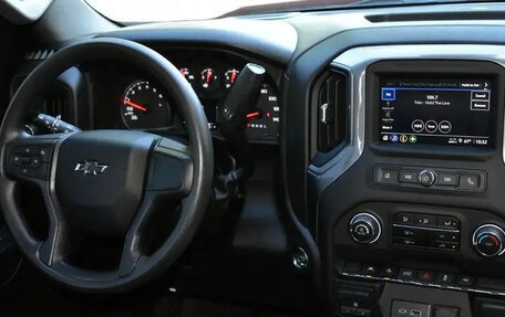 Chevrolet Silverado, 2025 год, 5 887 000 рублей, 9 фотография