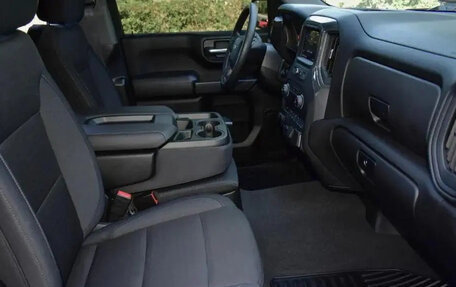 Chevrolet Silverado, 2025 год, 5 887 000 рублей, 12 фотография