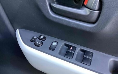 Suzuki Hustler, 2016 год, 550 000 рублей, 17 фотография