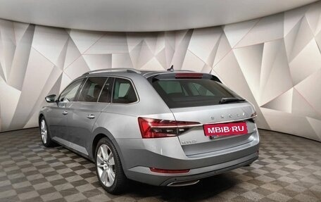 Skoda Superb III рестайлинг, 2019 год, 3 999 000 рублей, 4 фотография