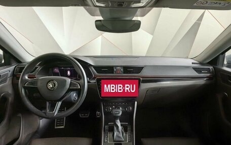 Skoda Superb III рестайлинг, 2019 год, 3 999 000 рублей, 8 фотография