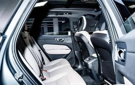 Volvo XC60 II, 2025 год, 4 650 000 рублей, 8 фотография