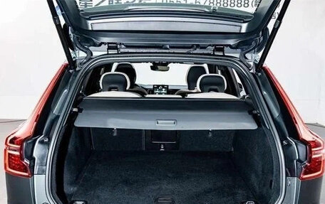 Volvo XC60 II, 2025 год, 4 650 000 рублей, 11 фотография